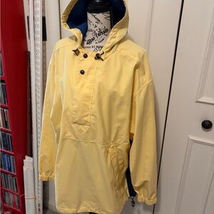 ITEM NO. 50: Men’s Cutter & Buck Yellow Hooded Jacket. Pockets & Drawstring